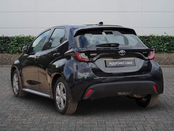 Used Toyota Yaris 2025 for sale - 79633308: Photo