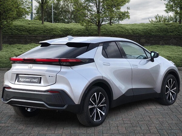 Used Toyota C-HR 2024 for sale - 76154347: Photo 5