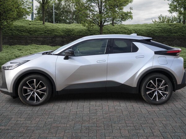 Used Toyota C-HR 2024 for sale - 76154347: Photo 9