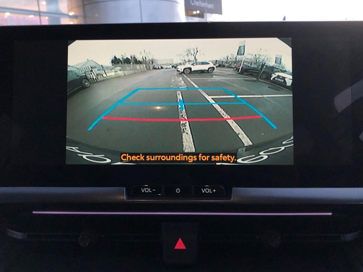 Used Toyota C-HR 2024 for sale - 77177018: Photo 10