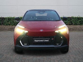 Used Toyota C-HR 2024 for sale - 77177018: Photo