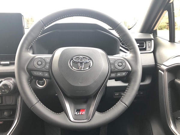 Used Toyota RAV4 2024 for sale - 75003759: Photo 8