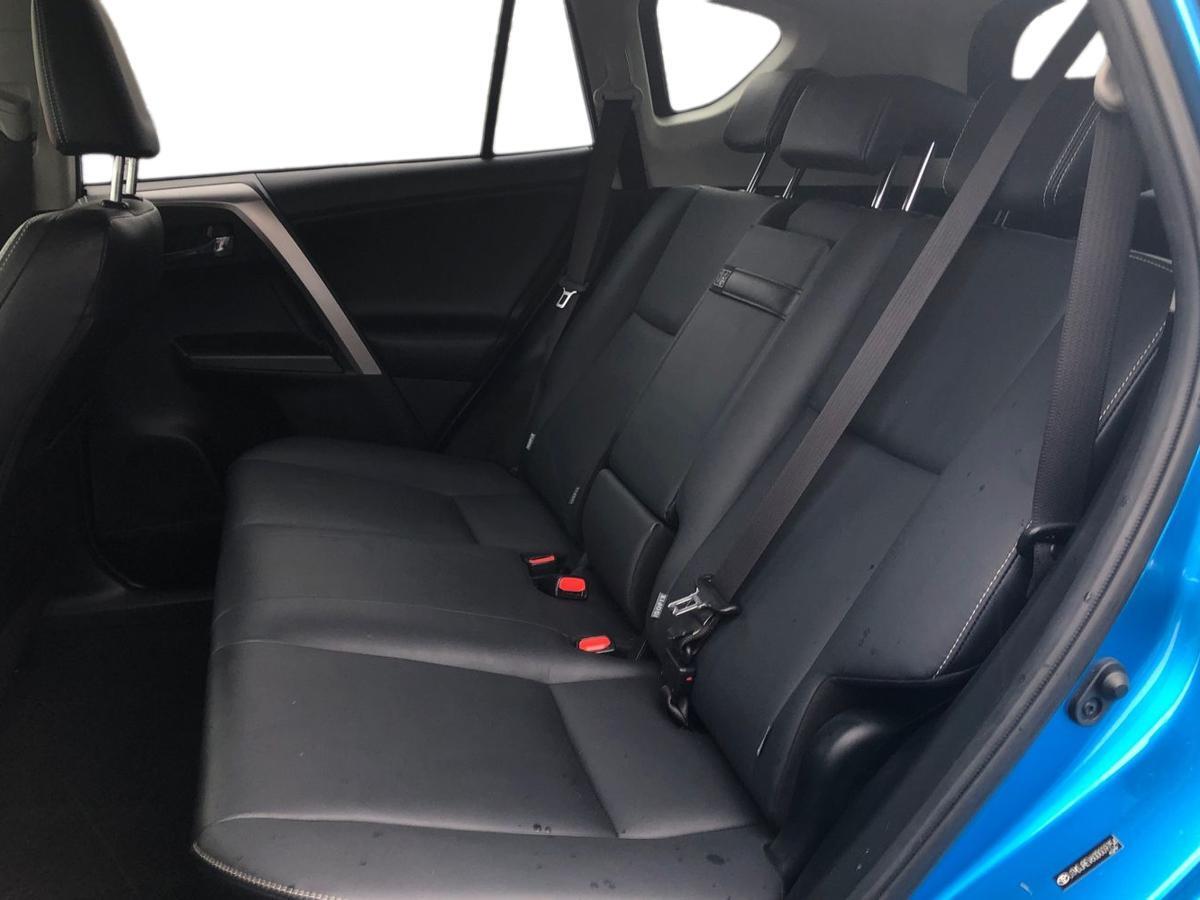 Used Toyota RAV4 2016 for sale - 77013480: Photo 9