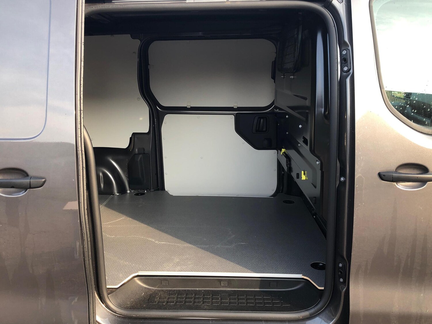 Used Toyota ProAce 2023 for sale - 76241275: Photo 9