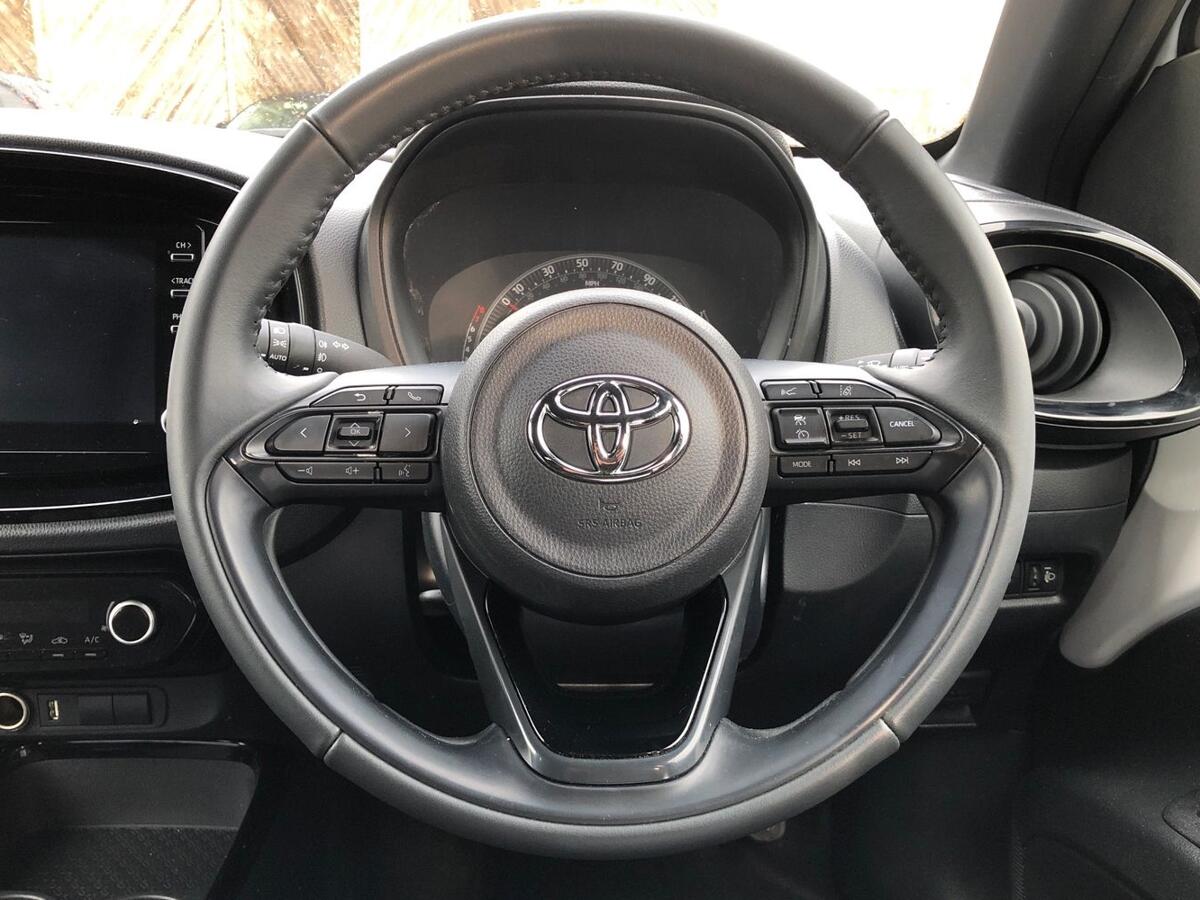 Used Toyota Aygo X 2023 for sale - 76837690: Photo 16