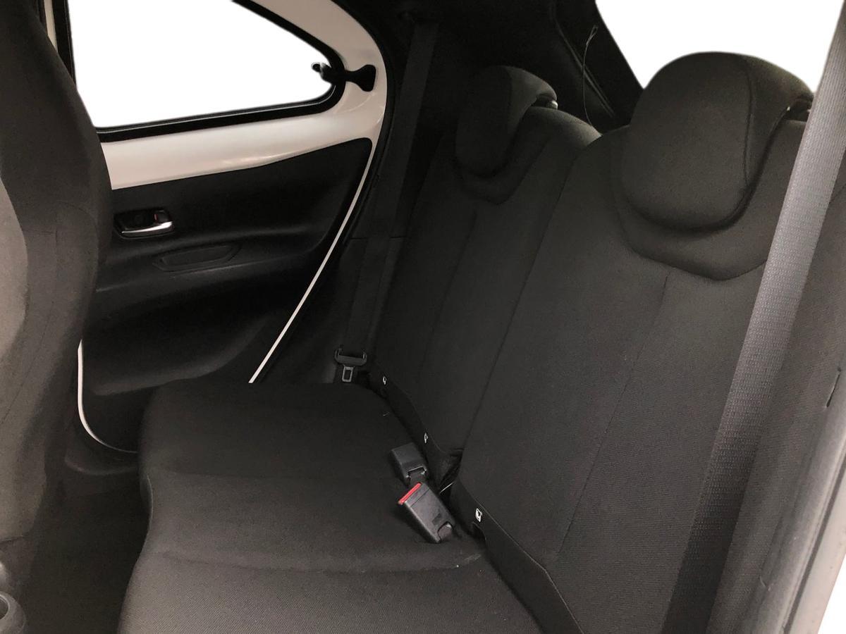 Used Toyota Aygo X 2023 for sale - 76837690: Photo 9