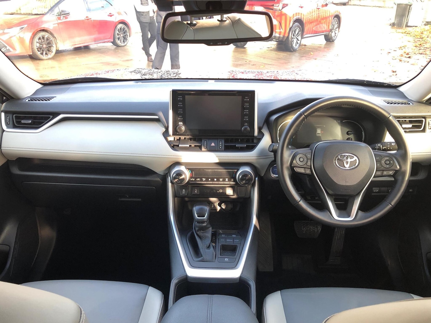 Used Toyota RAV4 2022 for sale - 76486685: Photo 5