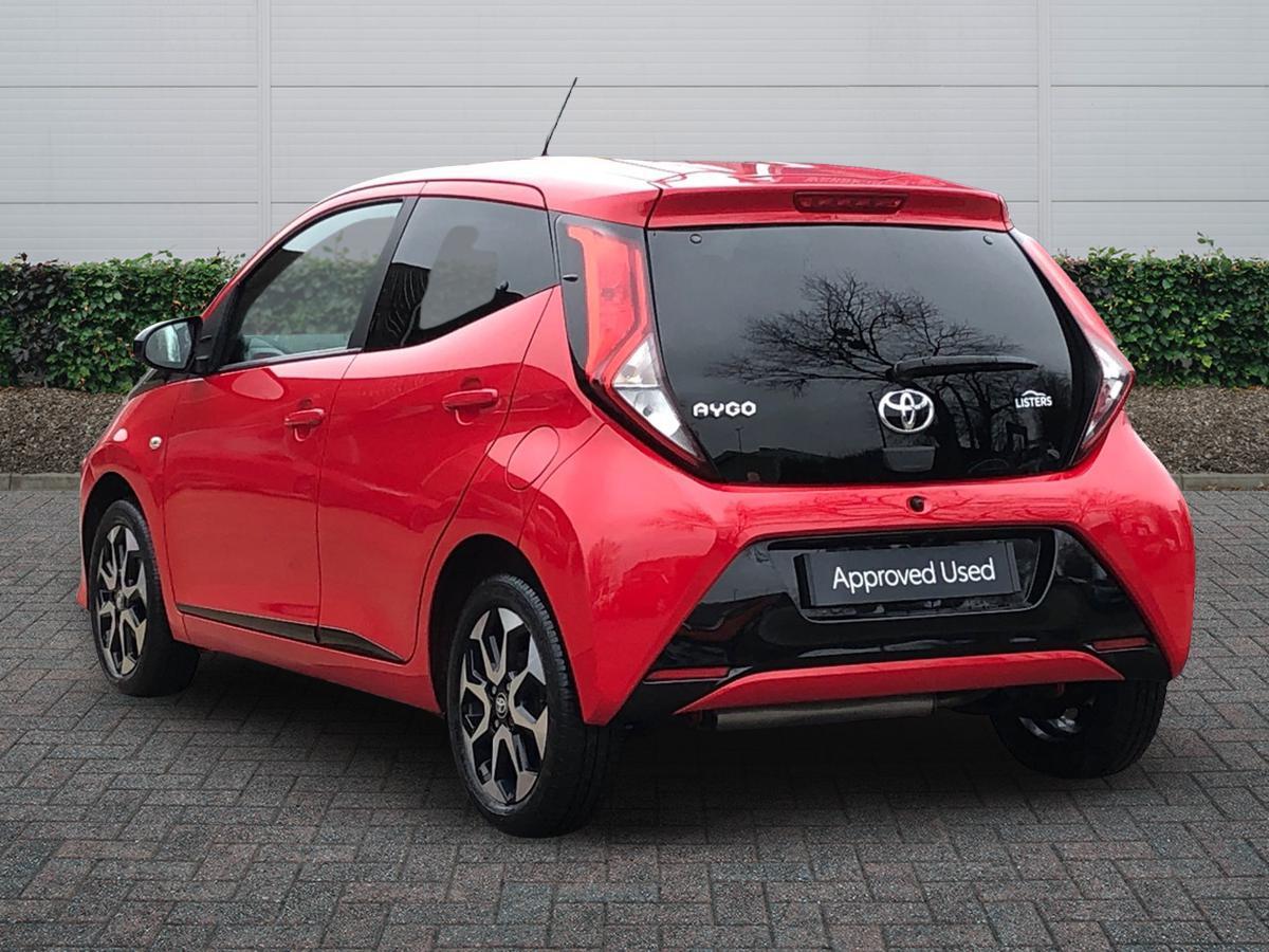 Used Toyota AYGO 2019 for sale - 77627060: Photo 2