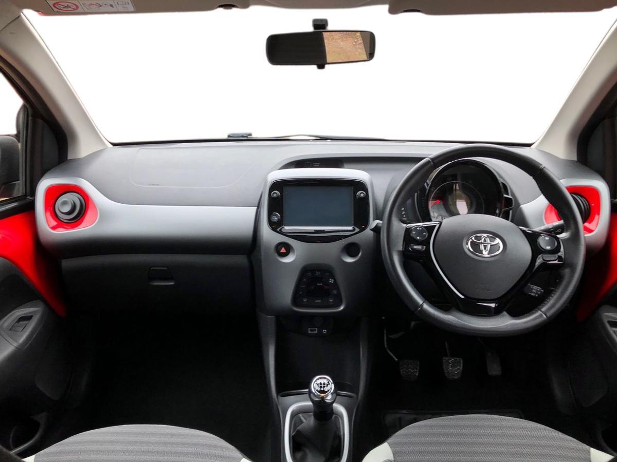 Used Toyota AYGO 2019 for sale - 77627060: Photo 8