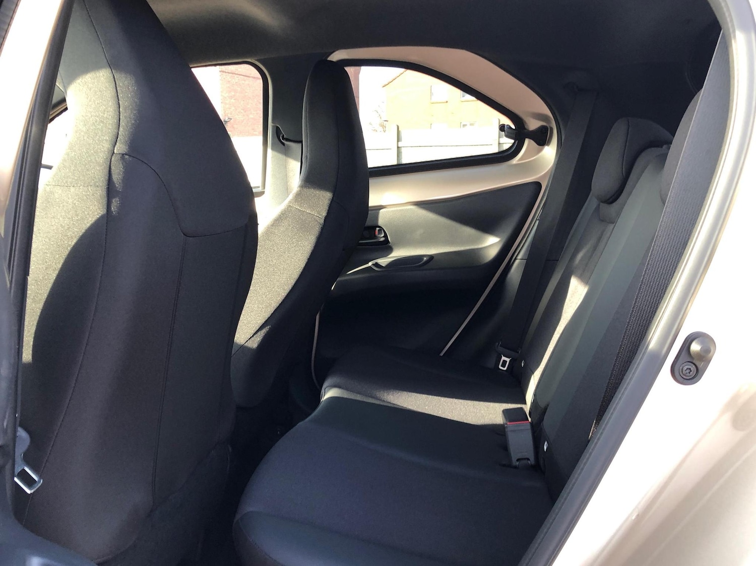 Used Toyota Aygo X 2024 for sale - 76500845: Photo 16