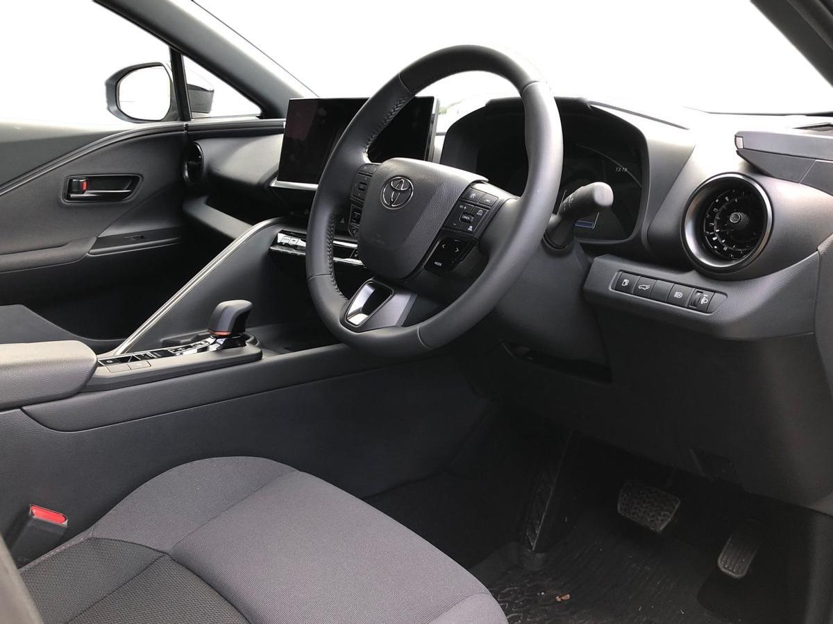 Used Toyota C-HR 2025 for sale - 76500851: Photo 12