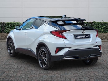 Used Toyota C-HR 2023 for sale - 79117450: Photo