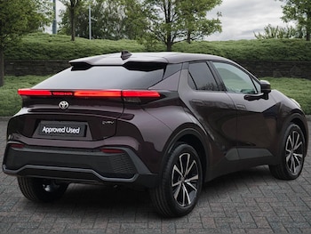 Used Toyota C-HR 2024 for sale - 76635364: Photo