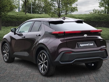 Used Toyota C-HR 2024 for sale - 76635364: Photo