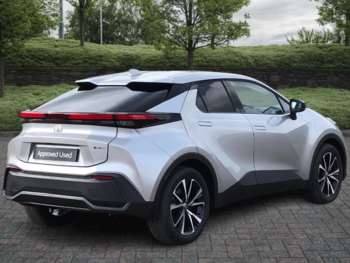 Used Toyota C-HR 2024 for sale - 74214178: Photo