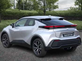Used Toyota C-HR 2024 for sale - 74214178: Photo