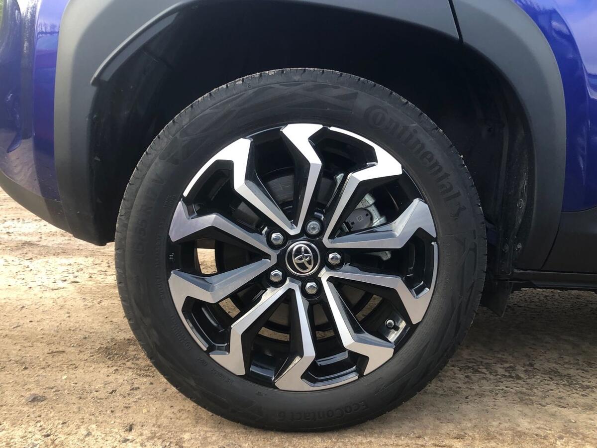 Used Toyota Yaris Cross 2024 for sale - 77725395: Photo 17