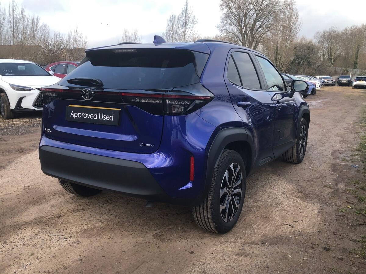Used Toyota Yaris Cross 2024 for sale - 77725395: Photo 18