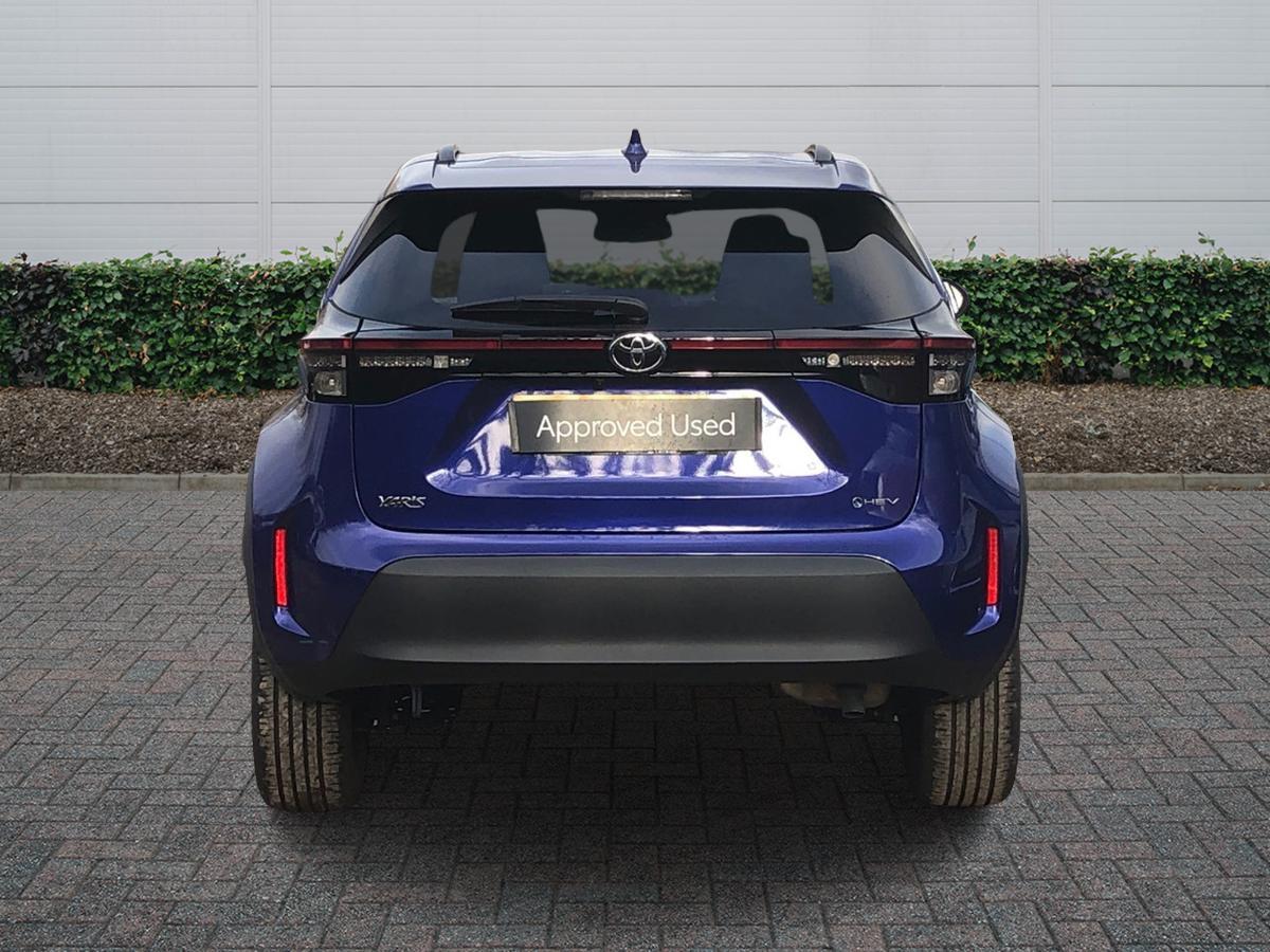 Used Toyota Yaris Cross 2024 for sale - 77725395: Photo 4