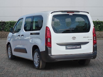 Used Toyota PROACE CITY Verso 2026 for sale - 79427309: Photo