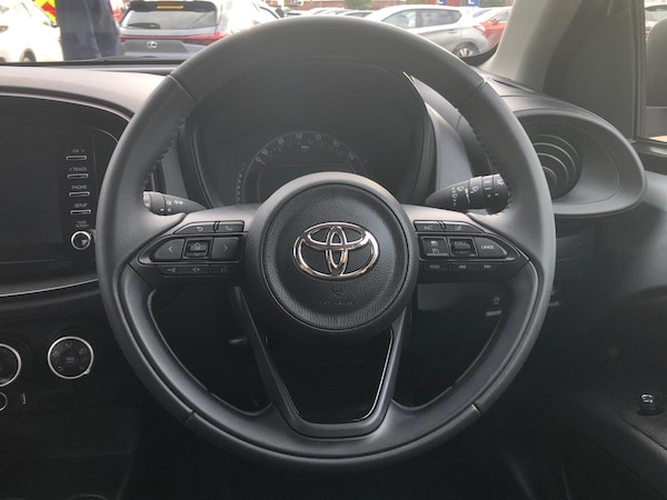 Used Toyota Aygo X 2022 for sale - 76228822: Photo 10