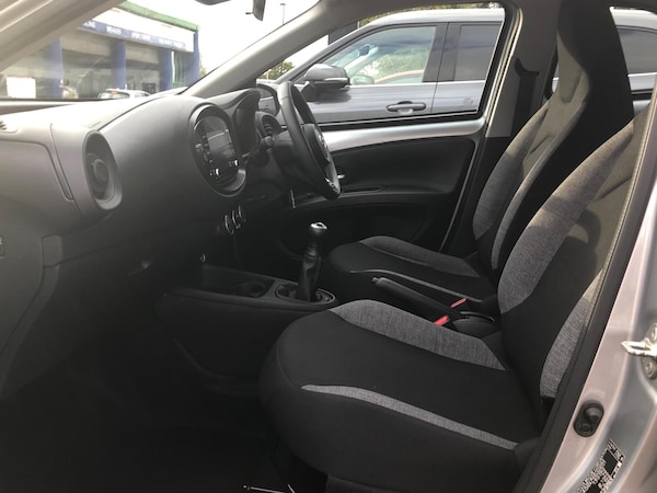 Used Toyota Aygo X 2022 for sale - 76228822: Photo 12