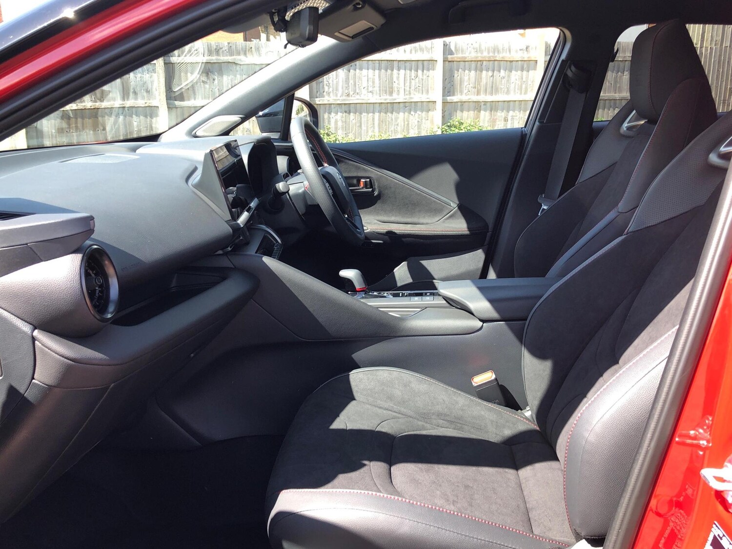 Used Toyota C-HR 2025 for sale - 76228825: Photo 17