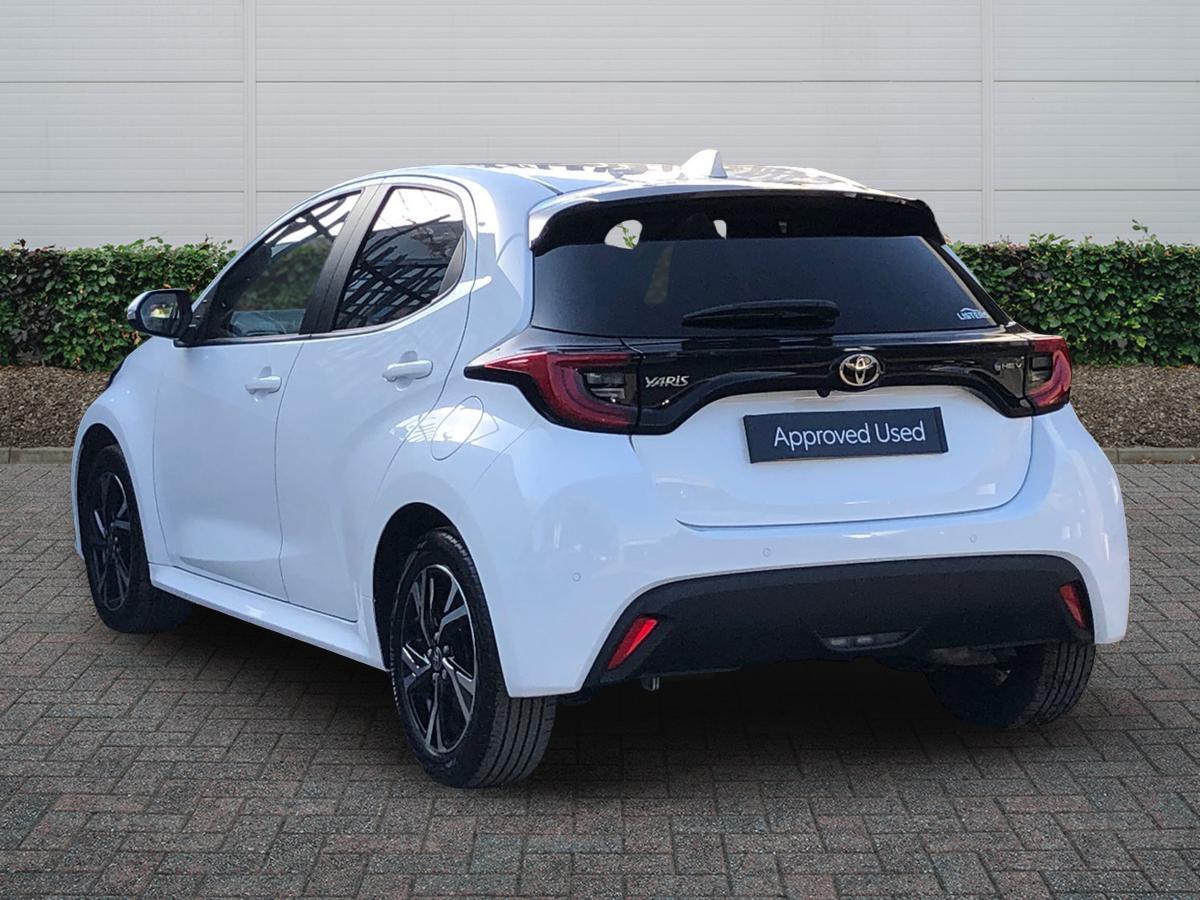 Used Toyota Yaris 2025 for sale - 78172178: Photo 2