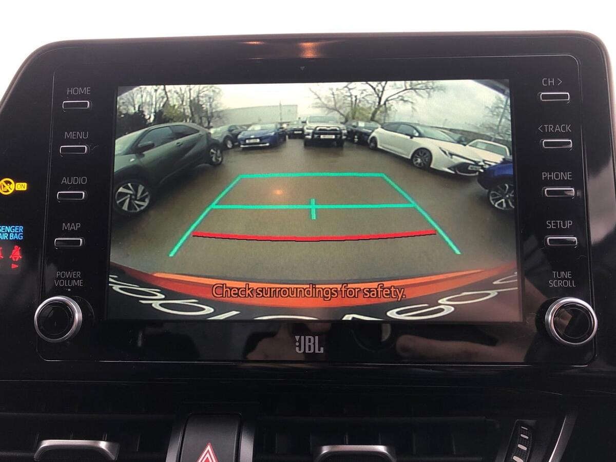 Used Toyota C-HR 2020 for sale - 76800332: Photo 14