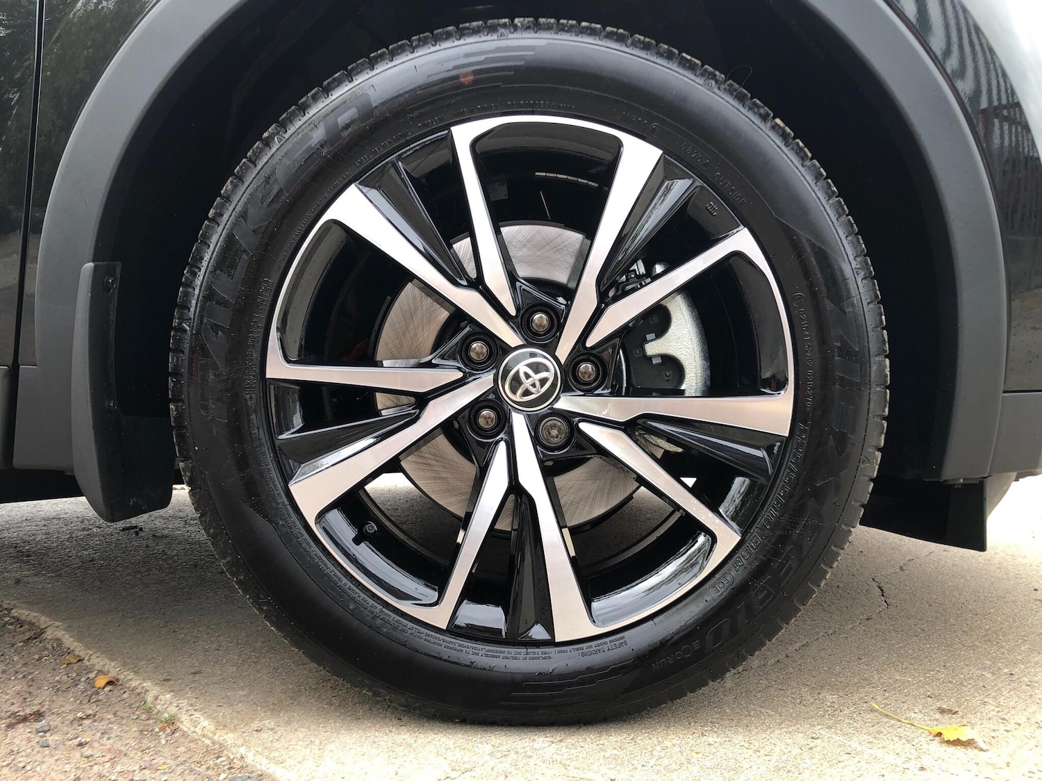 Used Toyota C-HR 2025 for sale - 76500887: Photo 19