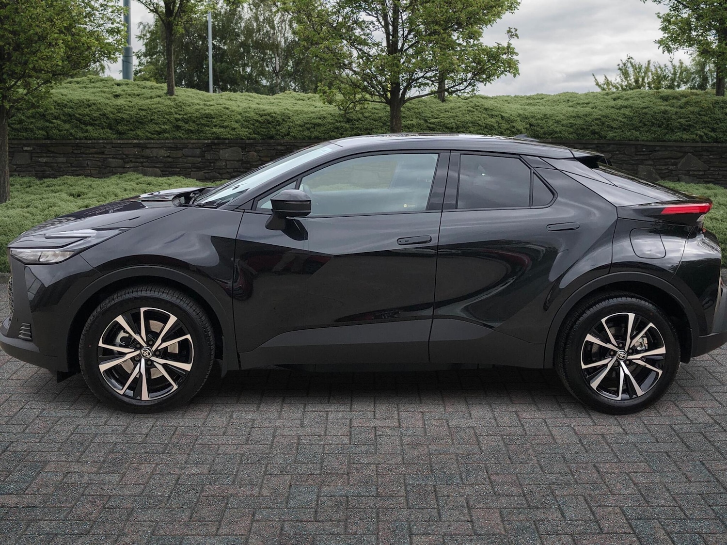 Used Toyota C-HR 2025 for sale - 76500887: Photo 7