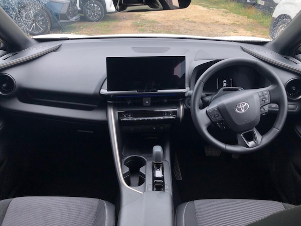 Used Toyota C-HR 2024 for sale - 76043941: Photo 10