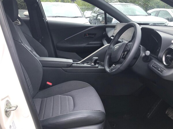 Used Toyota C-HR 2024 for sale - 76043941: Photo 16