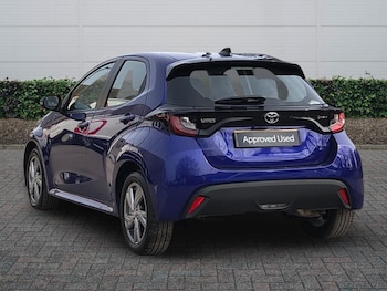 Used Toyota Yaris 2025 for sale - 77941489: Photo