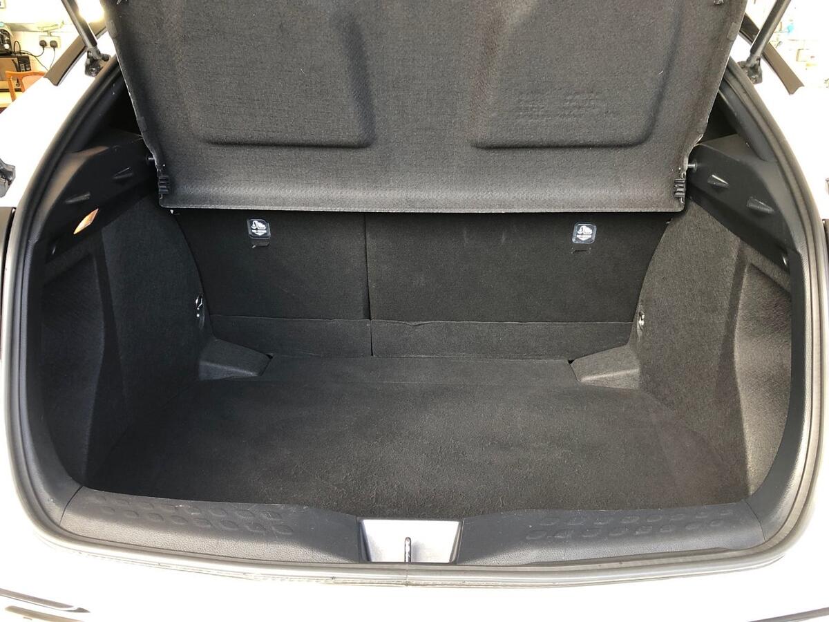 Used Toyota C-HR 2022 for sale - 76888248: Photo 10