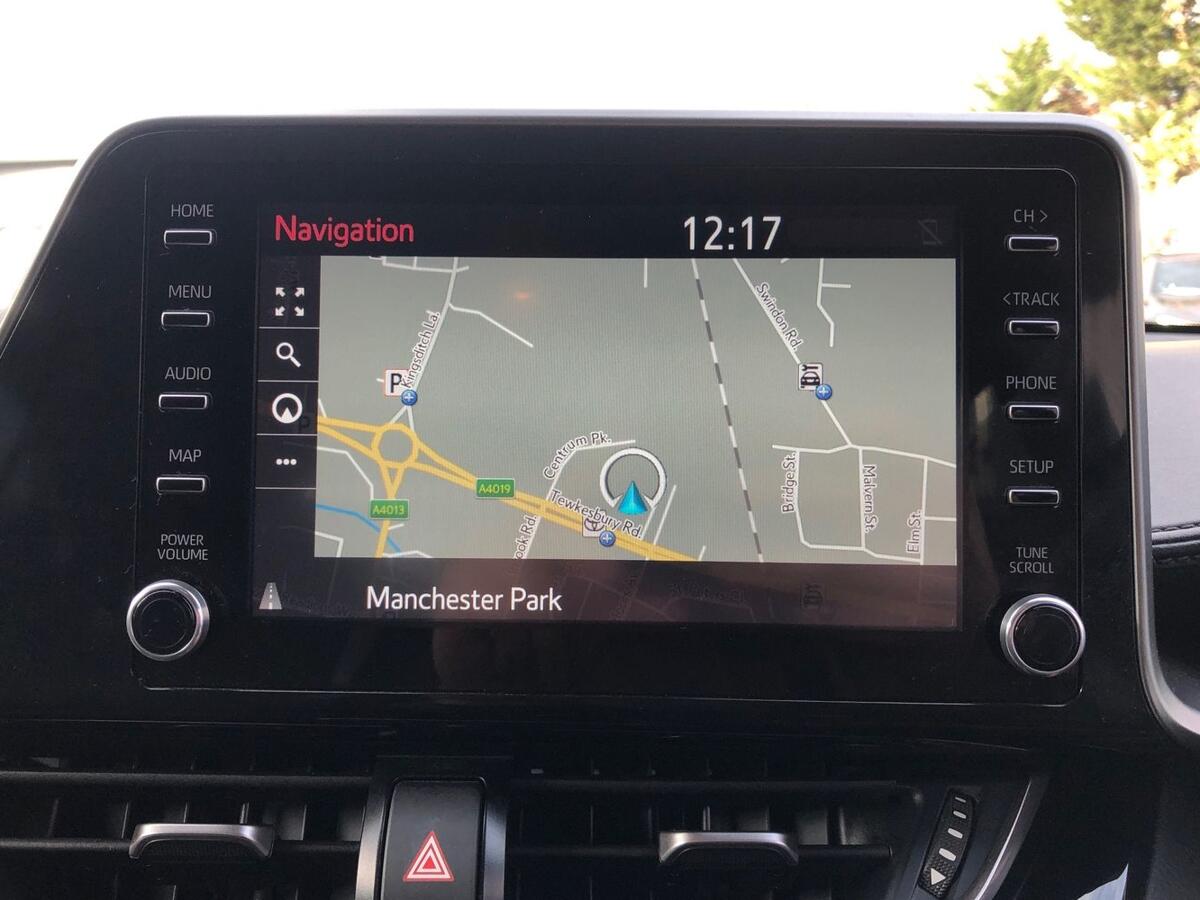 Used Toyota C-HR 2022 for sale - 76888248: Photo 11