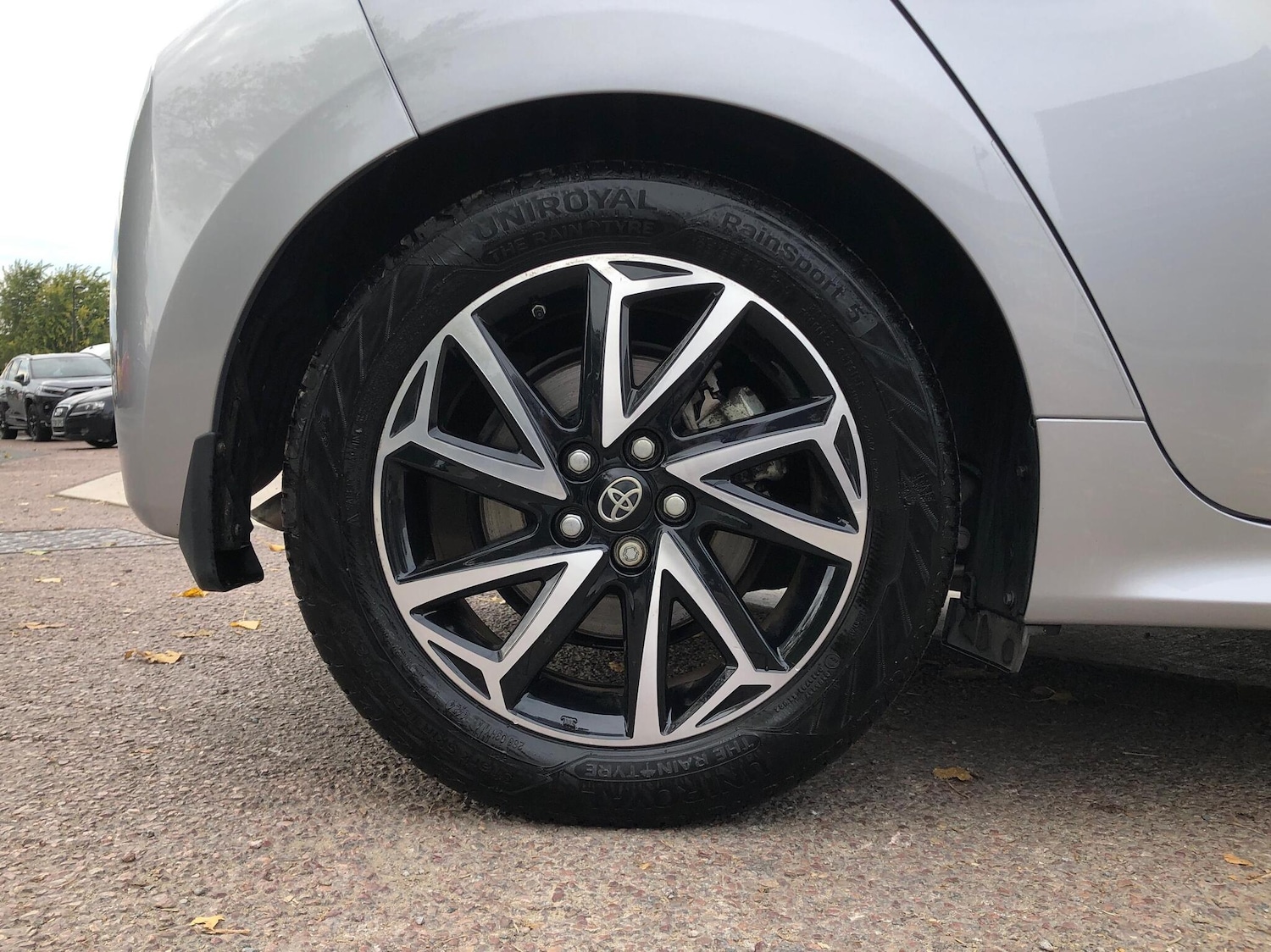 Used Toyota Yaris 2022 for sale - 76017632: Photo 22