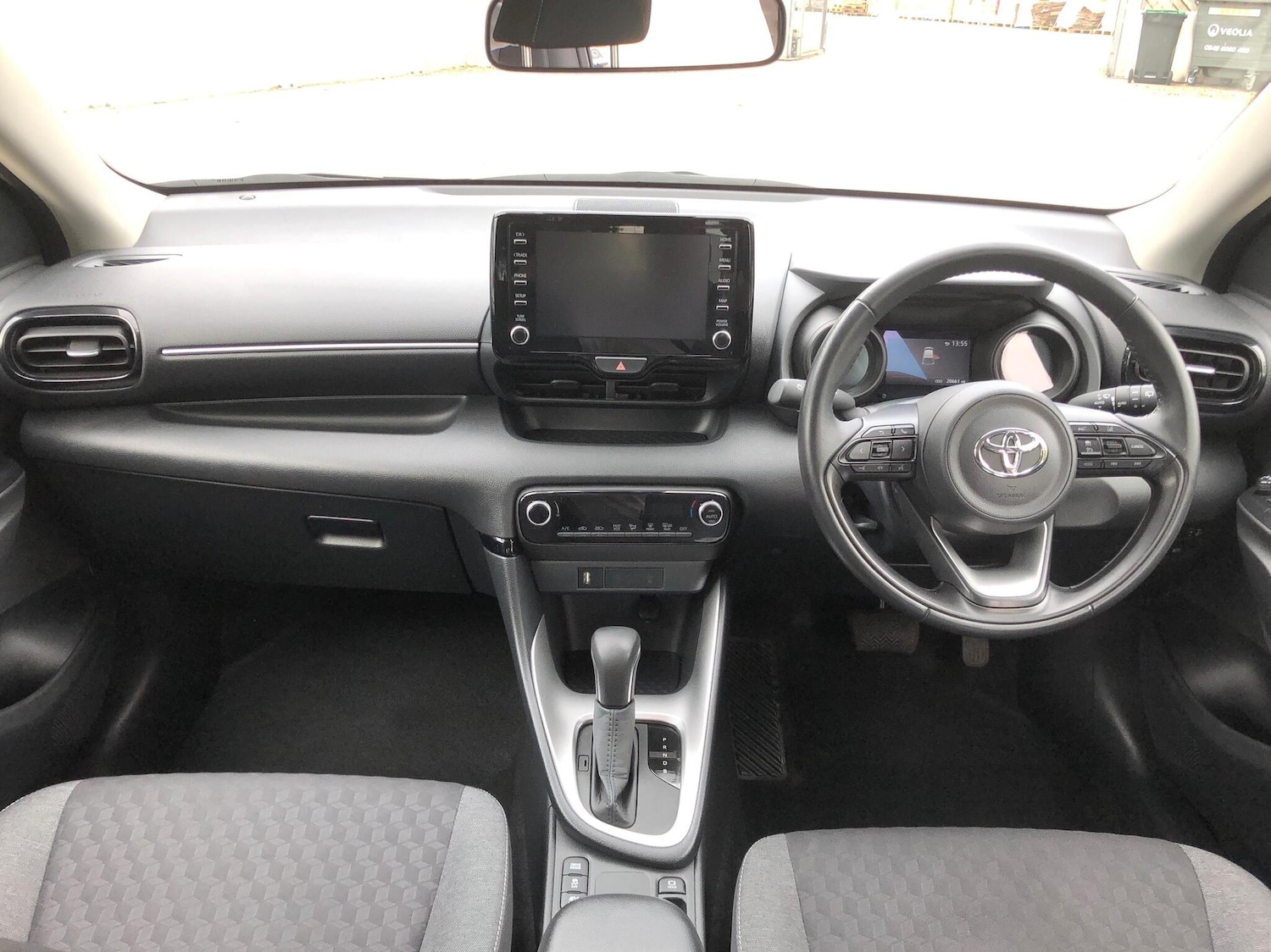 Used Toyota Yaris 2022 for sale - 76017632: Photo 7