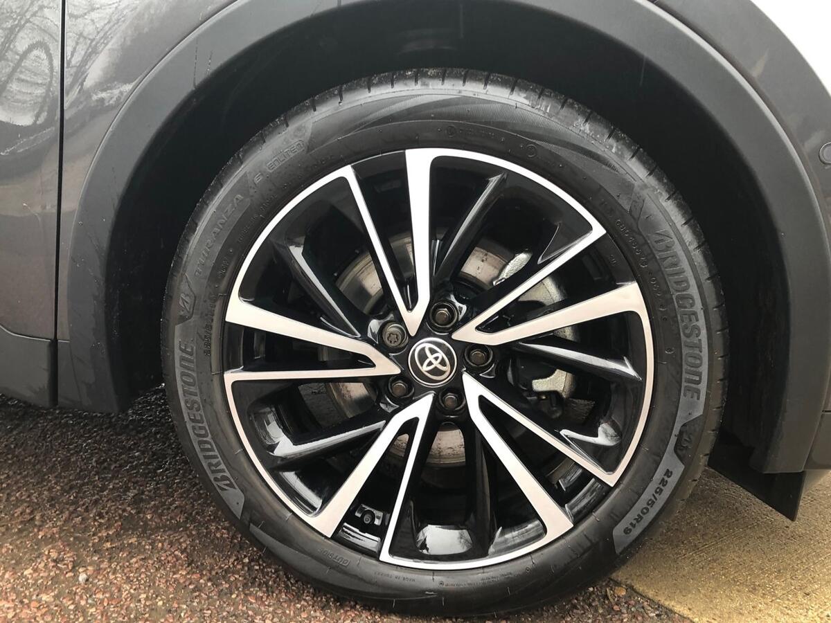 Used Toyota C-HR 2024 for sale - 77627129: Photo 18