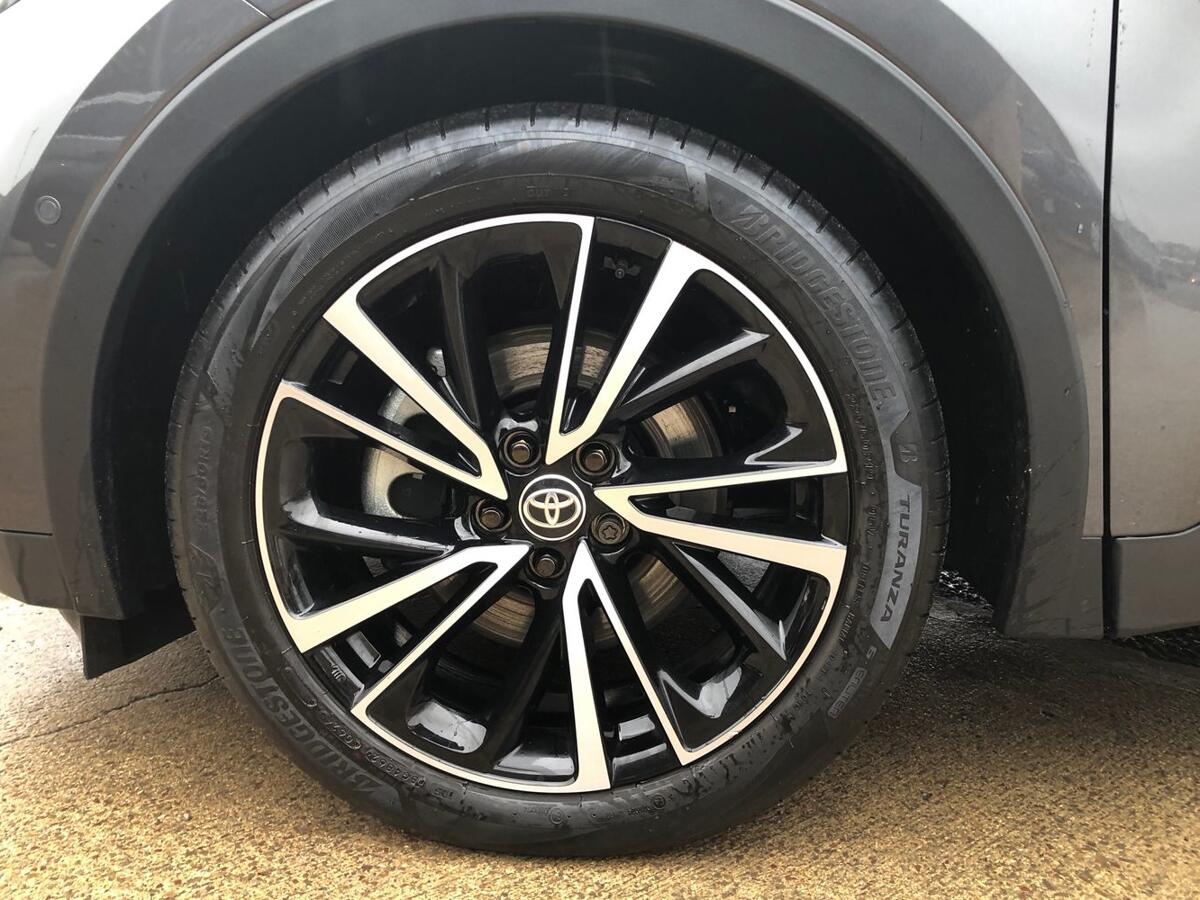 Used Toyota C-HR 2024 for sale - 77627129: Photo 19