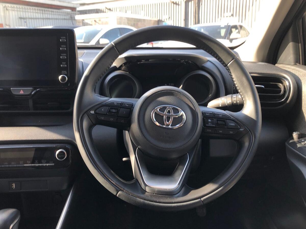 Used Toyota Yaris 2020 for sale - 78172166: Photo 19