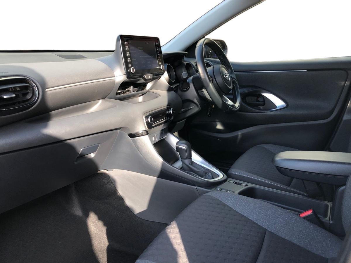 Used Toyota Yaris 2020 for sale - 78172166: Photo 7