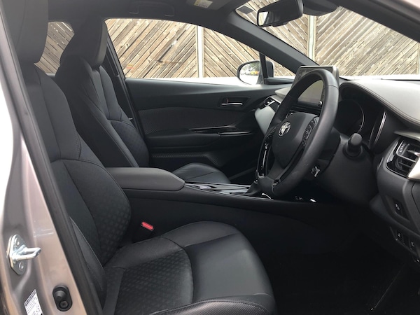 Used Toyota C-HR 2021 for sale - 76228851: Photo 13