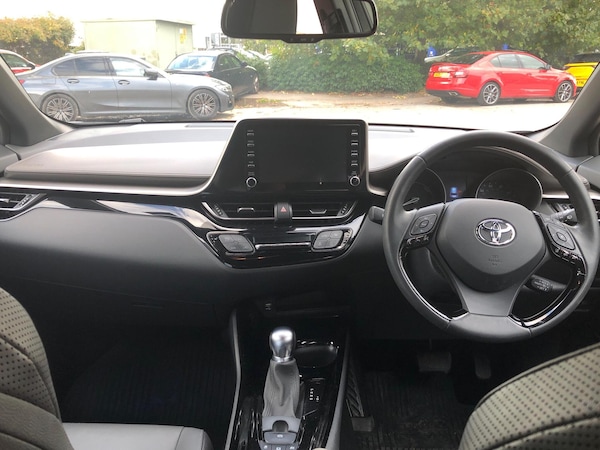 Used Toyota C-HR 2021 for sale - 76228851: Photo 7