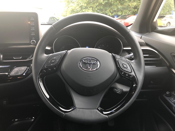 Used Toyota C-HR 2021 for sale - 76228851: Photo 8