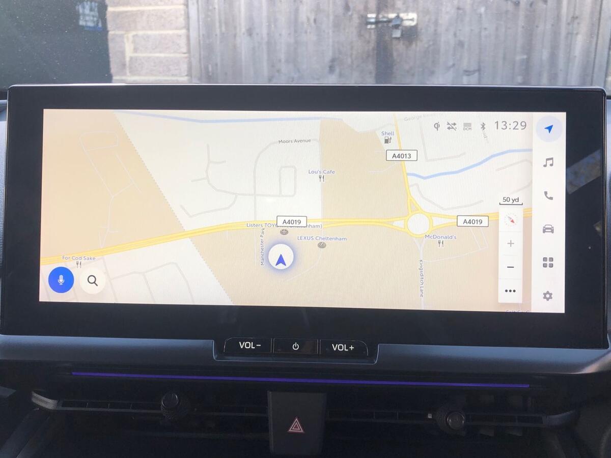 Used Toyota C-HR 2024 for sale - 76662321: Photo 11