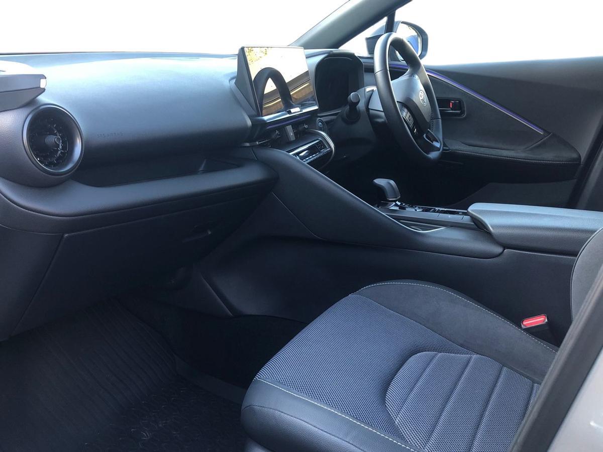 Used Toyota C-HR 2024 for sale - 76662321: Photo 6