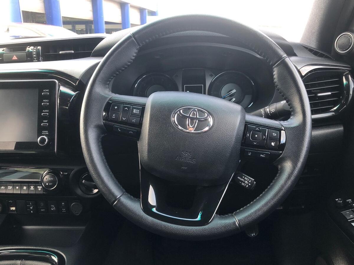 Used Toyota Hilux 2024 for sale - 77052404: Photo 17