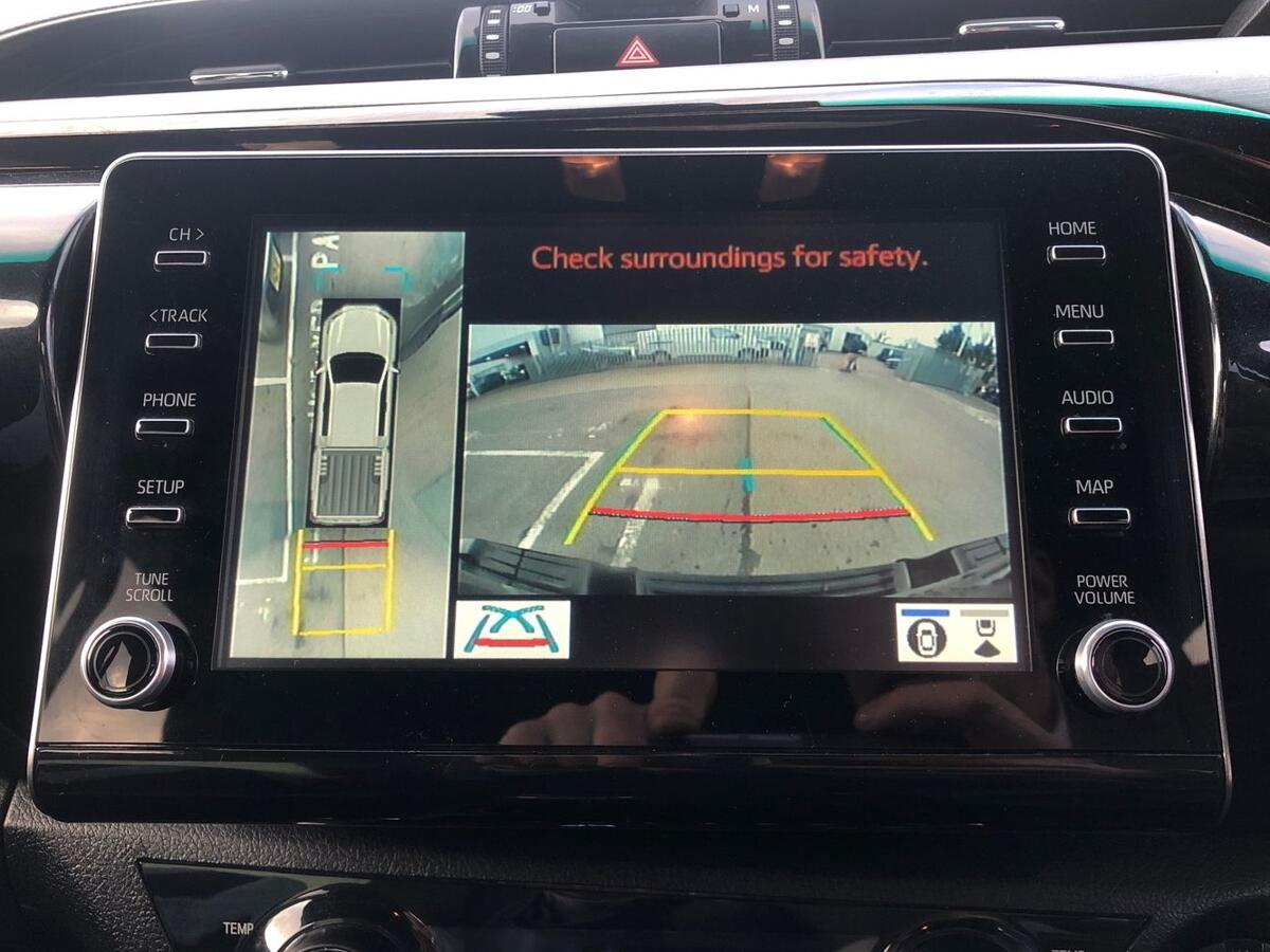 Used Toyota Hilux 2024 for sale - 77052404: Photo 19