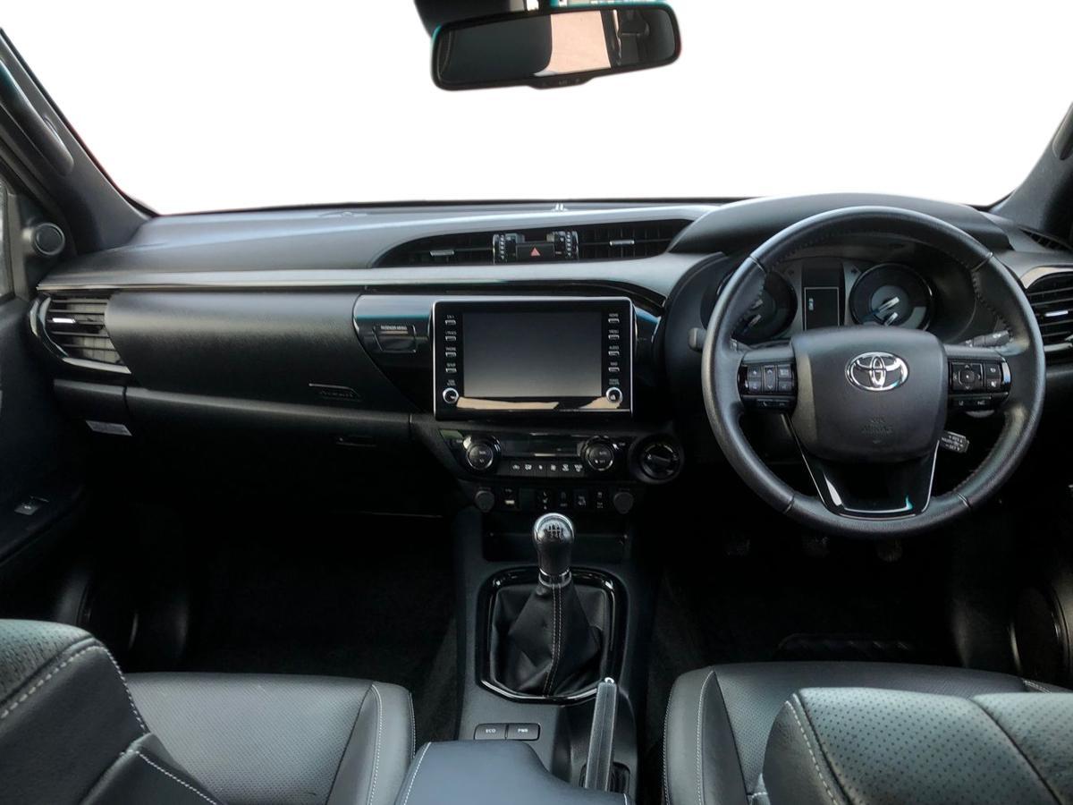 Used Toyota Hilux 2024 for sale - 77052404: Photo 8